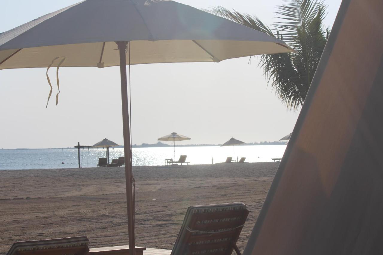 Bab Al Nojoum Hudayriyat Camp Hotel Abu Dhabi Exterior foto